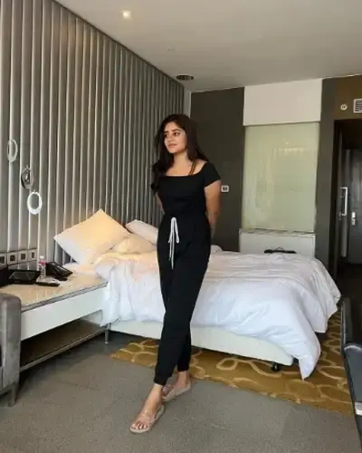 Call Girls Pombhurna Cash On Delivery